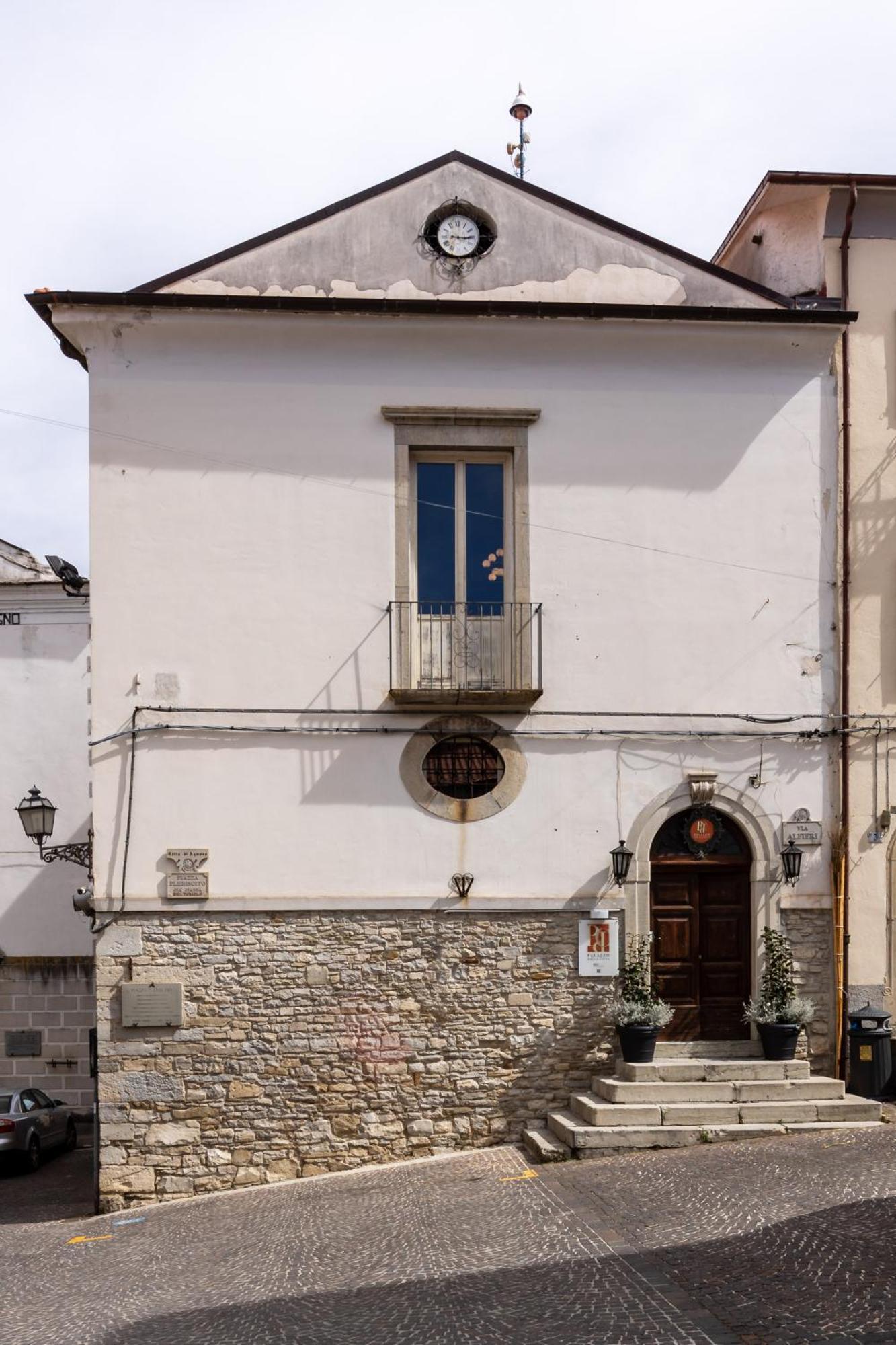 Palazzo Della Citta Hotel Agnone Eksteriør billede