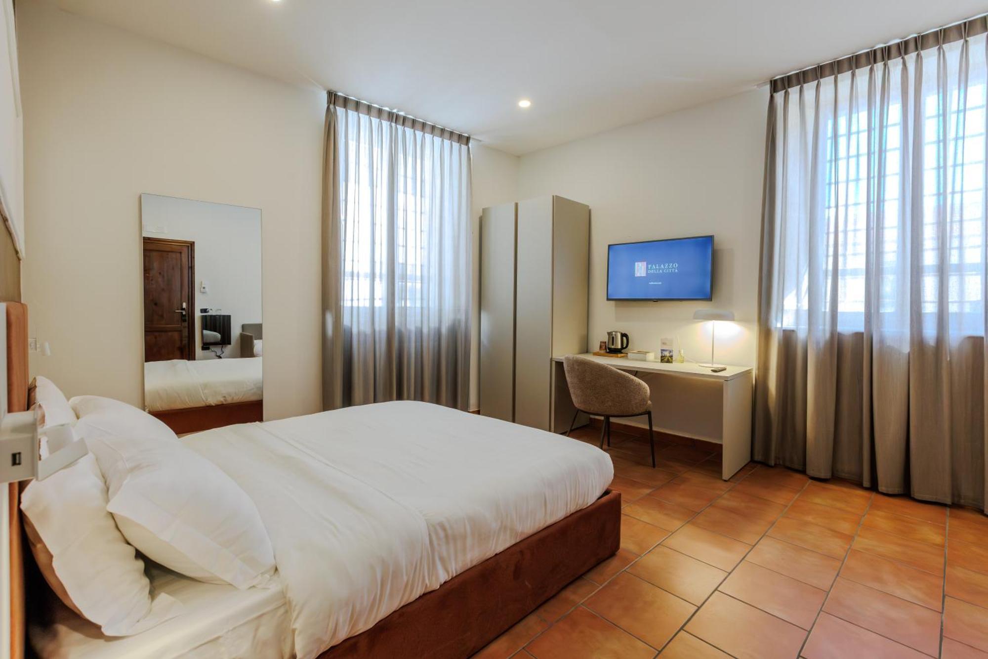 Palazzo Della Citta Hotel Agnone Eksteriør billede